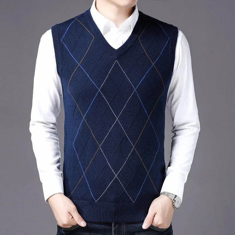 2026 New Men's Knitted Sweater Vests V-neck Middle-aged Men Sweaters Vest for Male Tops Man Knitted Vest Sweater