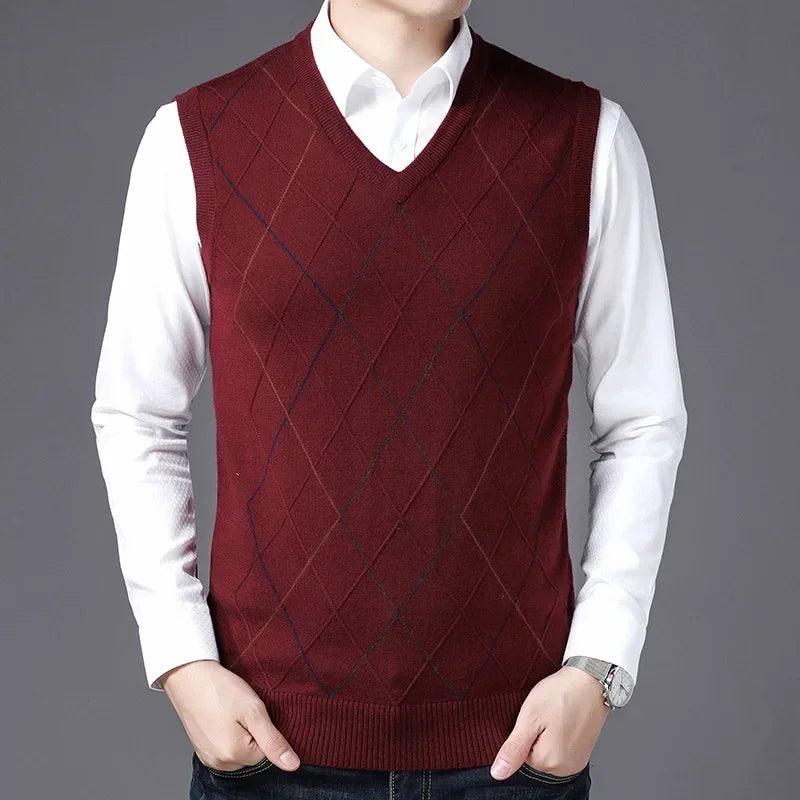 2026 New Men's Knitted Sweater Vests V-neck Middle-aged Men Sweaters Vest for Male Tops Man Knitted Vest Sweater